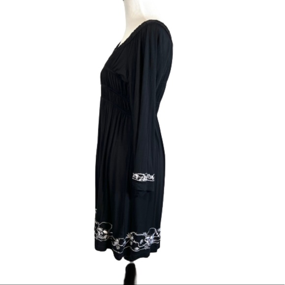 Cowgirl Justice Black Dress with White Skull Embroidery - Picture 3 of 10